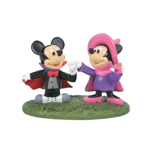 Disney's Mickey & Minnie's Costume Fun Figurine 6007728 by Disney Showcase