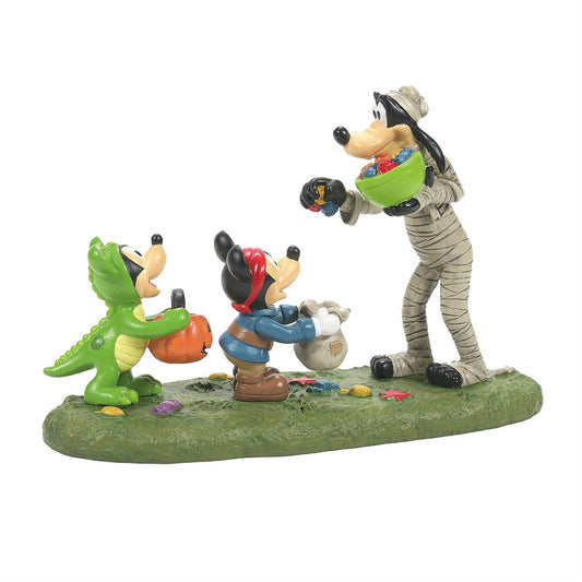 Disney's Halloween Treats From Goofy Figurine 6009781 by Department 56