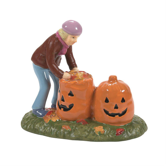 Scary Clean Up Figurine 6011474 by Department 56