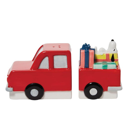 Peanuts Snoopy Red Truck Salt and Pepper Shaker 6011520