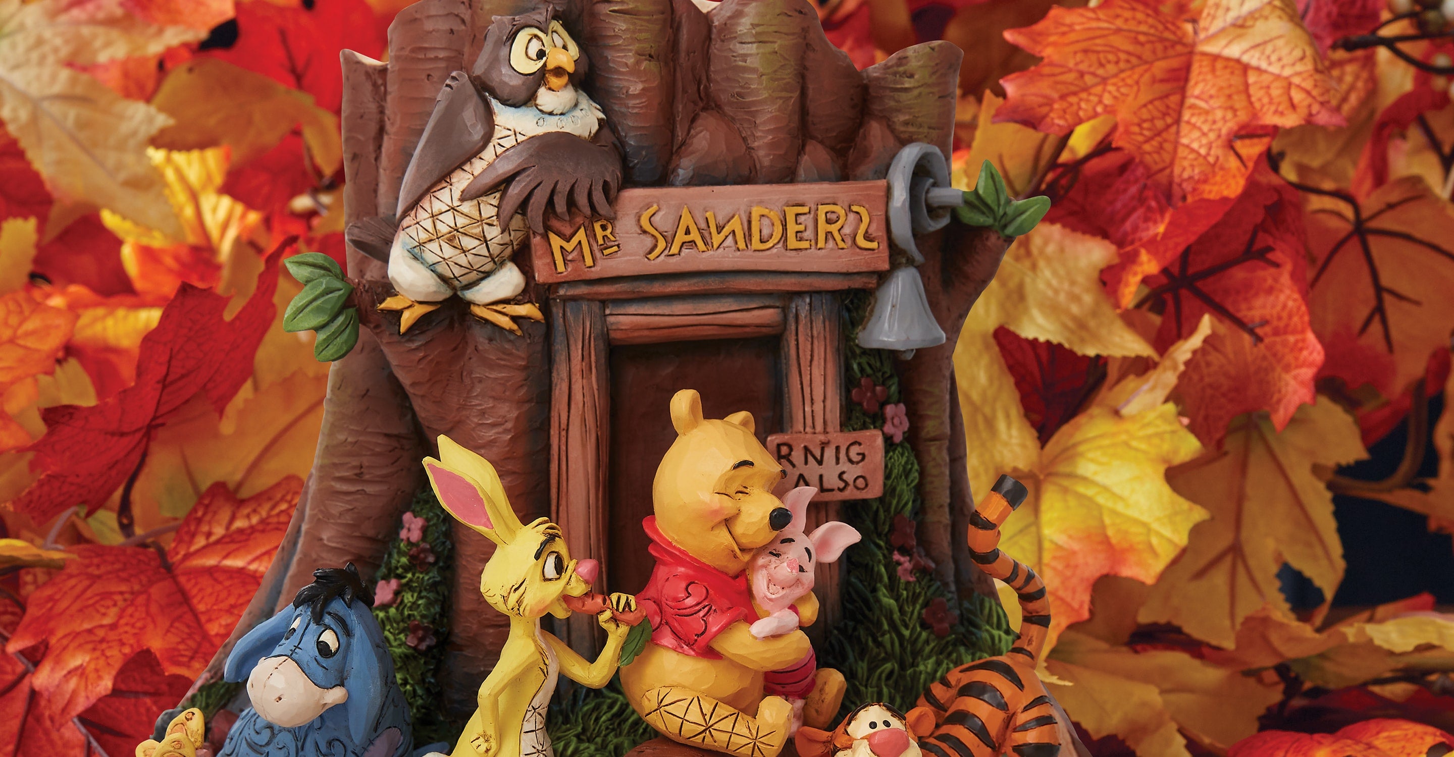 Jim Shore Disney's Winnie the Pooh Fall Figurine